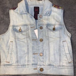 Sleeveless Jean Vest Size M